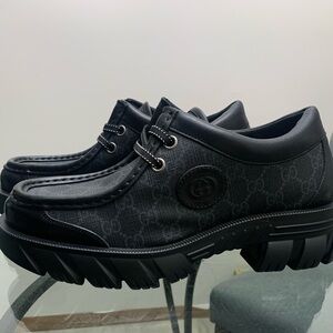 Gucci Black Textured Men's Oxfords SOLD!!